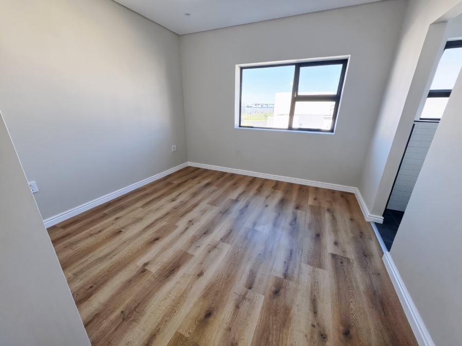 4 Bedroom Property for Sale in Sandown Western Cape